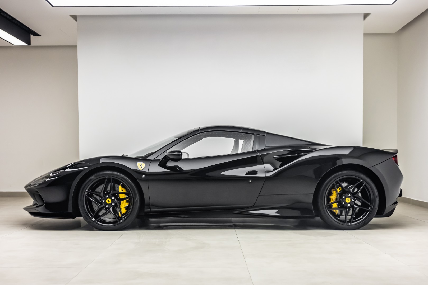 2019 Ferrari 488 PISTA | MAIN DEALER SERVICE